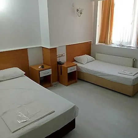 Hotel Lal 3*